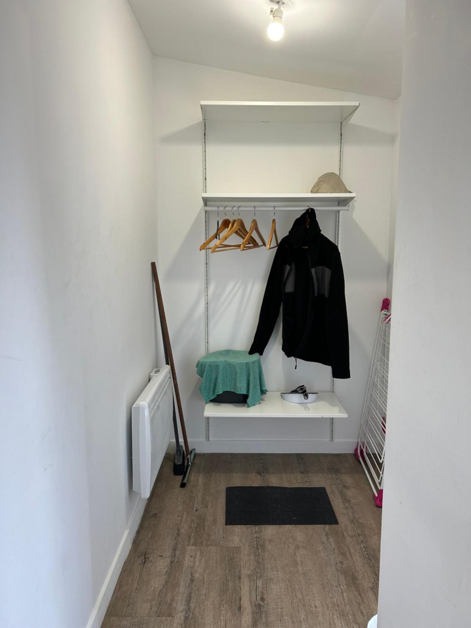 Superbe Studio Meuble Avec Parking Maubeuge Ngoại thất bức ảnh